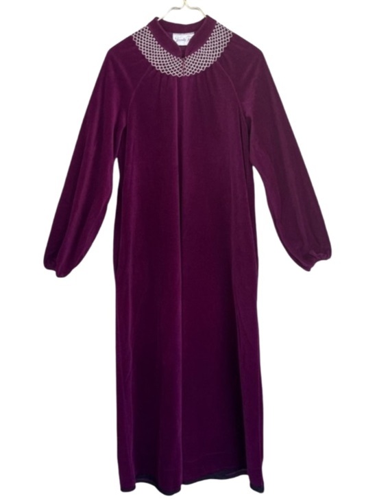 Vanity Fair Other - Vanity Fair Vintage Velour Housecoat Robe Plum Small USA